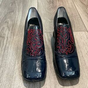 Sbicca Vintage MOD GoGo Women's Boots Loafers Patent leather Navy Blue +Red 7.5N